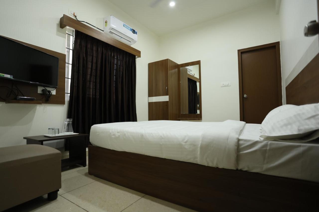 Hotel Sigma Suites Bangalore Exterior photo