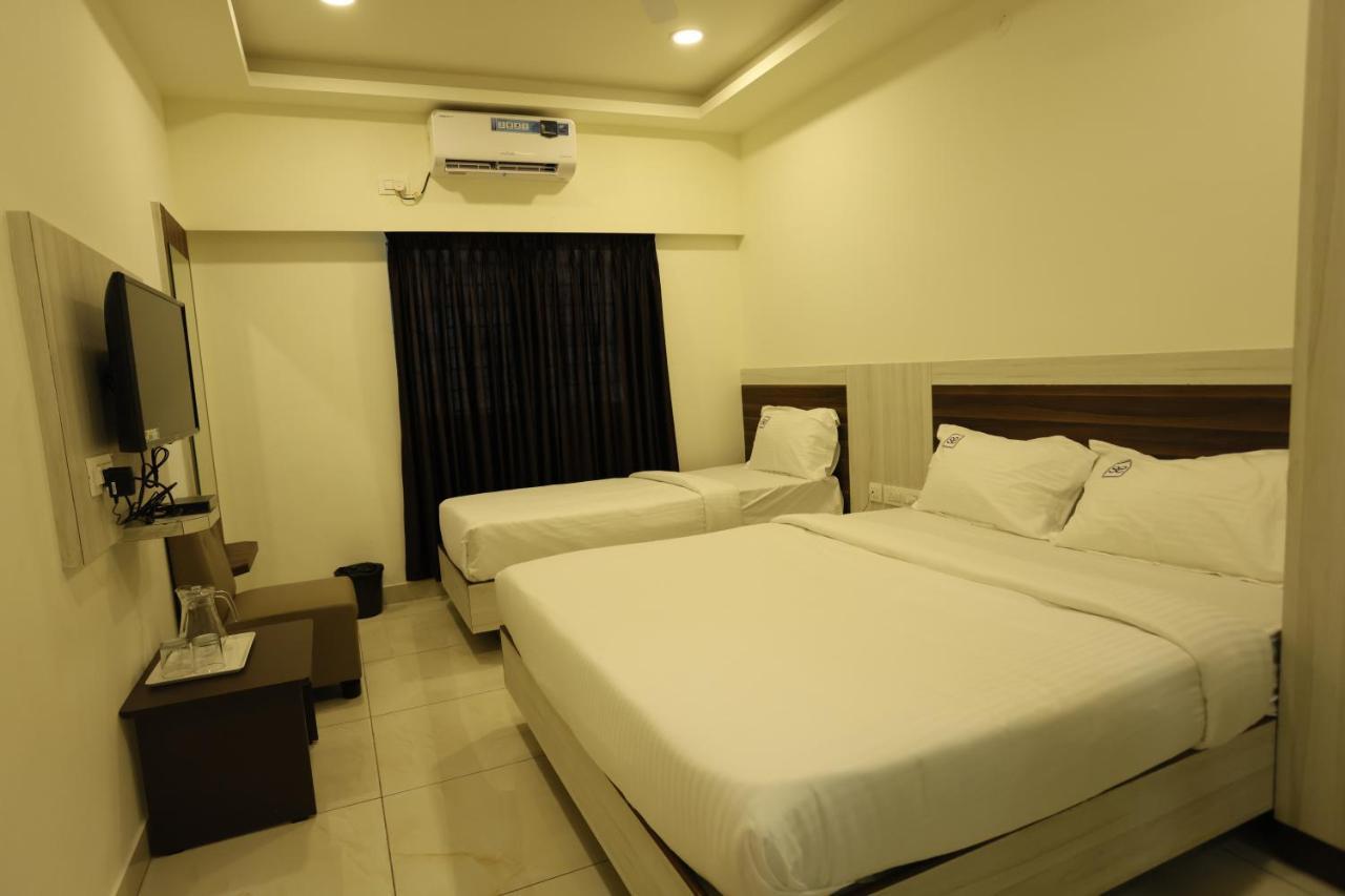 Hotel Sigma Suites Bangalore Exterior photo